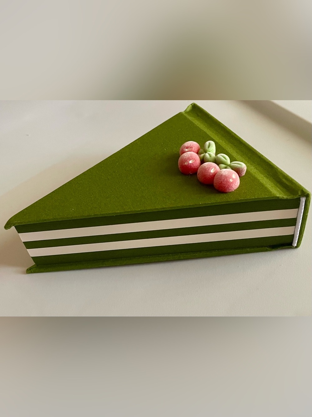 Matcha Mille Crepe Bakery Notes by Livways 🍒